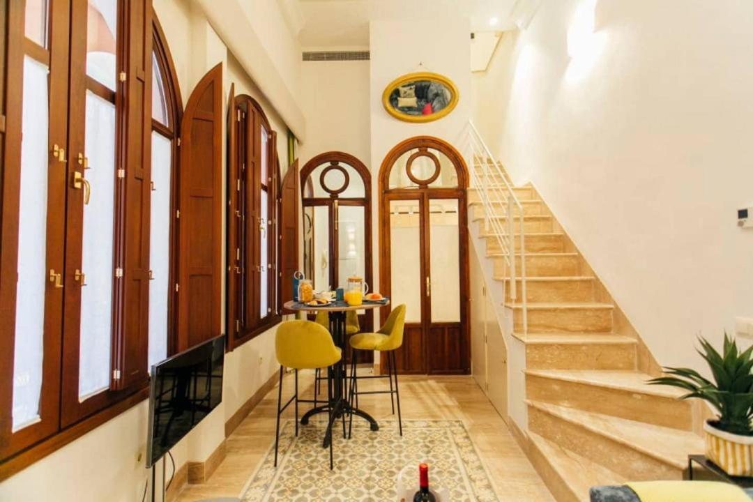 New With Height- 2Bd 1Bth- Pajaritos Apartamento Sevilha Exterior foto