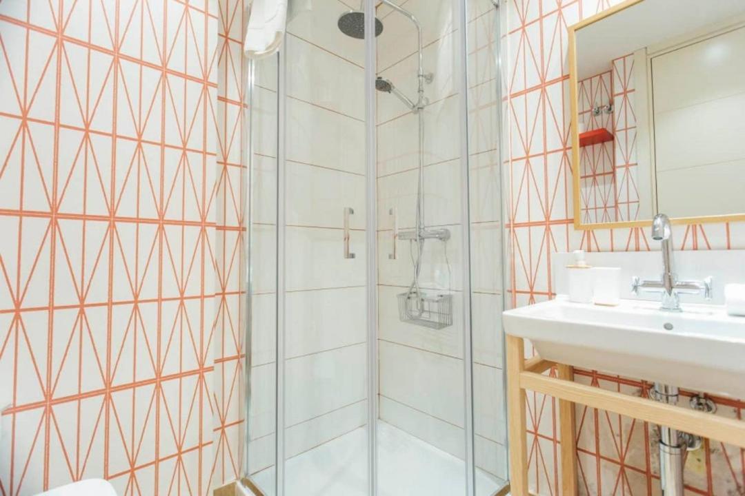 New With Height- 2Bd 1Bth- Pajaritos Apartamento Sevilha Exterior foto
